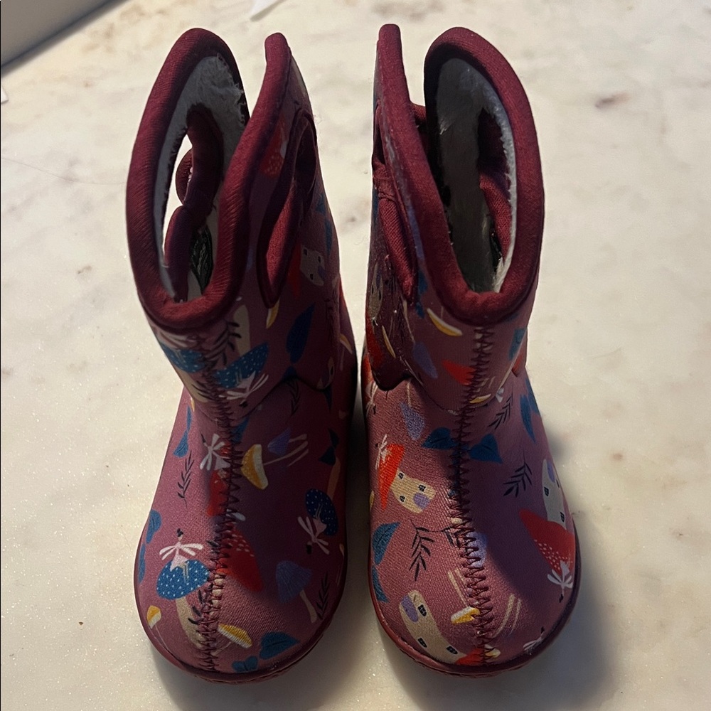 Kids Pink Bogs Boots